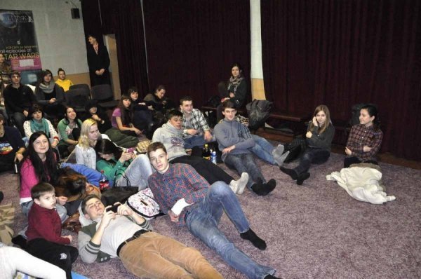 У Луцьку протягом 9 годин безупину дивилися кіно. ФОТО 